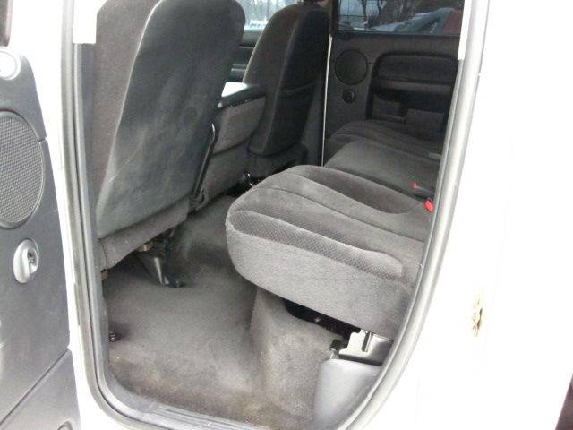 Dodge Ram Pickup 2003 photo 5