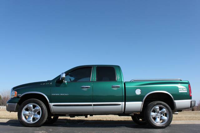 Dodge Ram Pickup 2003 photo 3