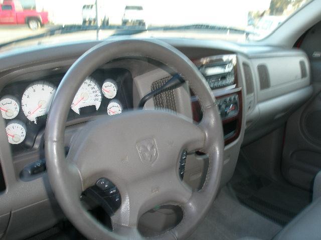 Dodge Ram Pickup 2003 photo 5