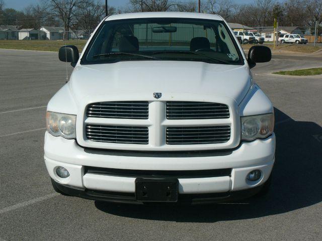 Dodge Ram Pickup 2003 photo 5