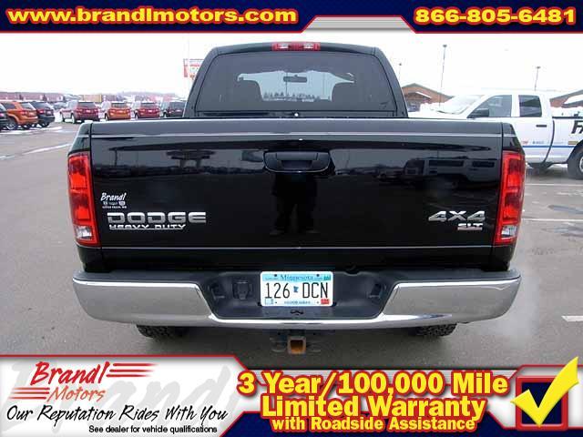 Dodge Ram Pickup 2003 photo 2