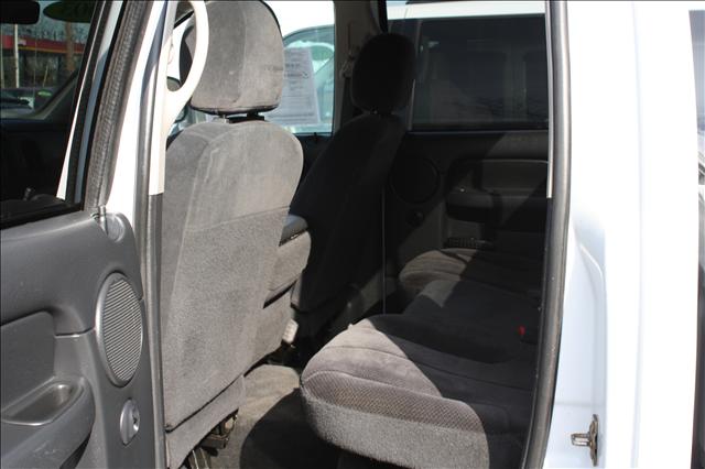 Dodge Ram Pickup 2003 photo 5