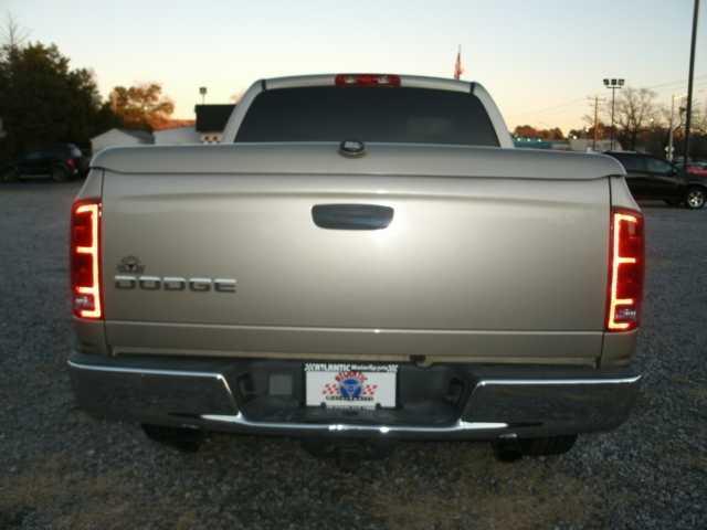 Dodge Ram Pickup 2003 photo 1