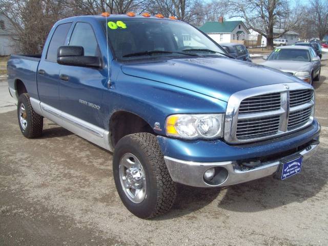Dodge Ram Pickup 2004 photo 1