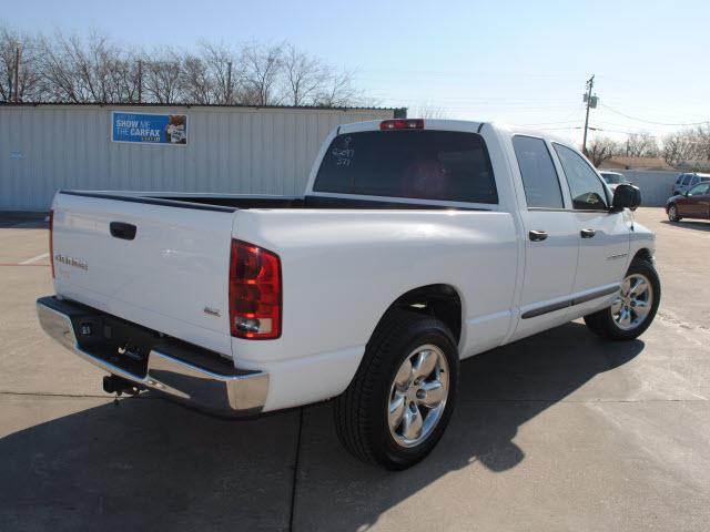 Dodge Ram Pickup 2004 photo 1