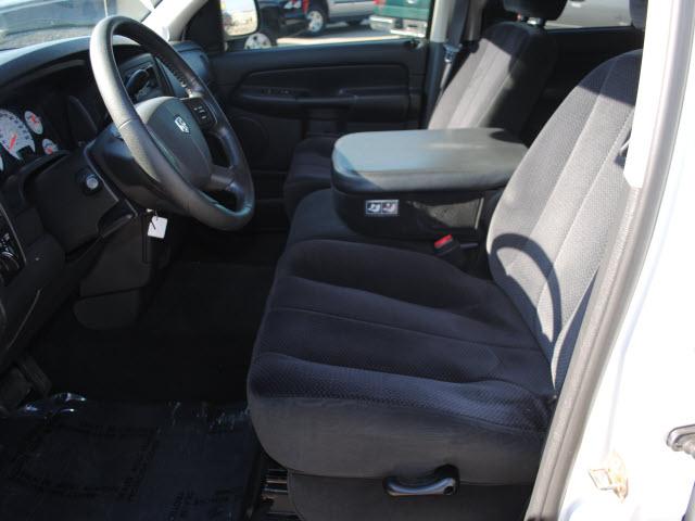 Dodge Ram Pickup 2004 photo 5