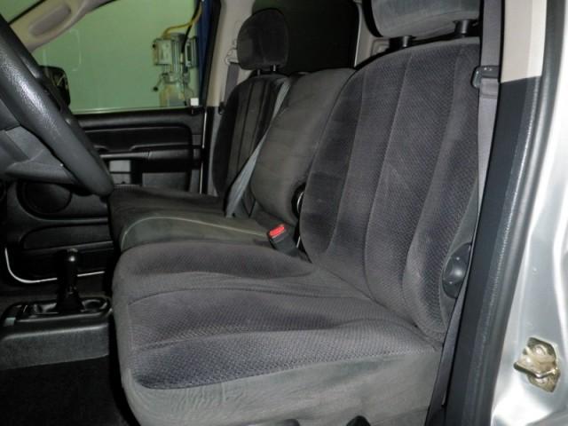 Dodge Ram Pickup 2004 photo 4