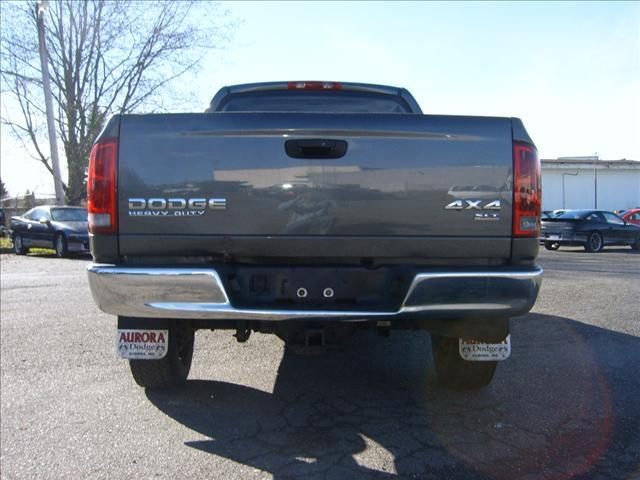 Dodge Ram Pickup 2004 photo 3