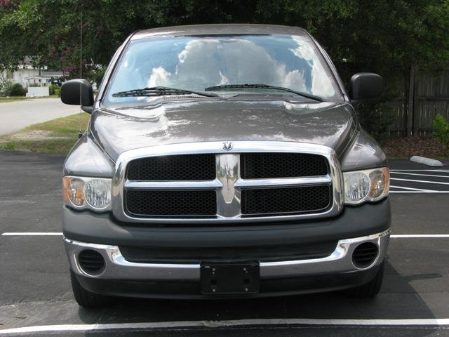 Dodge Ram Pickup 2004 photo 1