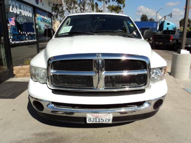 Dodge Ram Pickup 2004 photo 3