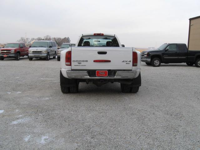 Dodge Ram Pickup 2004 photo 1