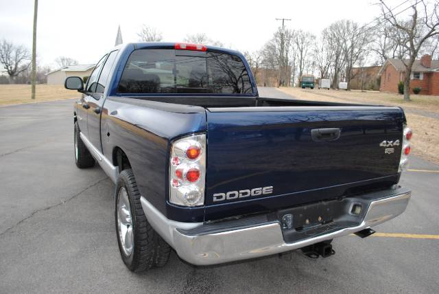 Dodge Ram Pickup 2004 photo 4