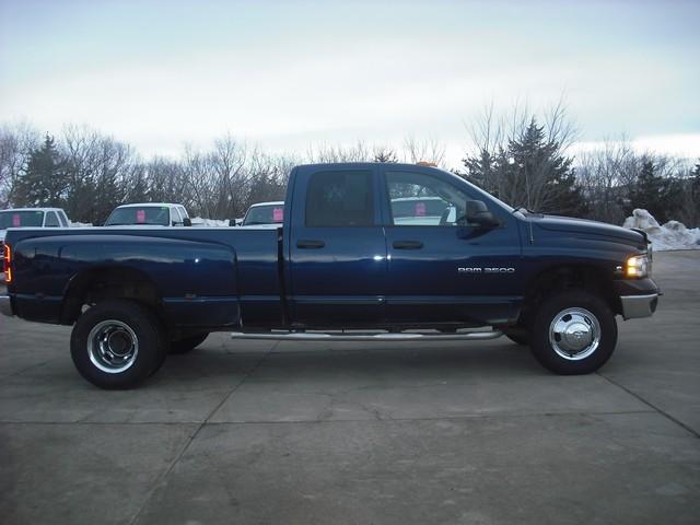 Dodge Ram Pickup SLT Pickup