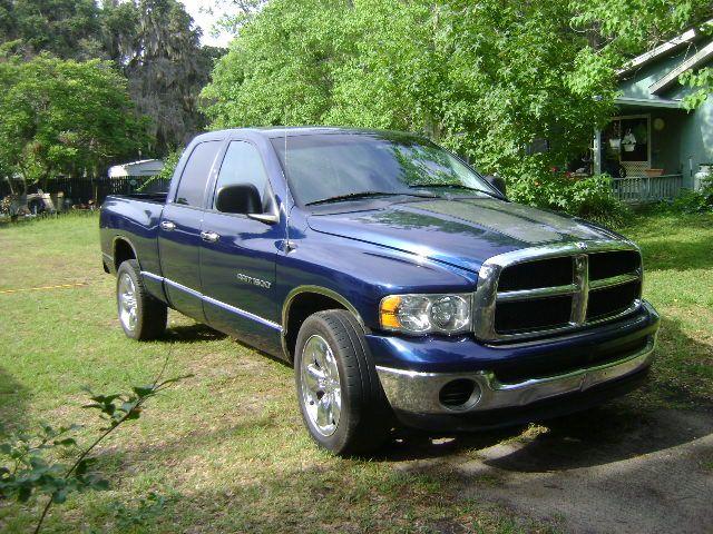 Dodge Ram Pickup 2004 photo 1