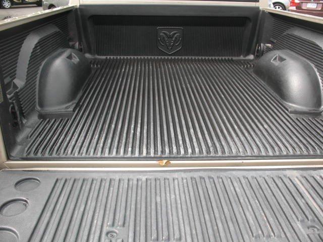 Dodge Ram Pickup 2004 photo 5