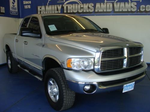 Dodge Ram Pickup 2004 photo 2