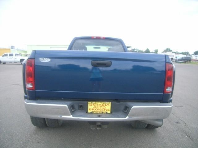 Dodge Ram Pickup 3500 SLT Crew LB Dually DSL Pickup