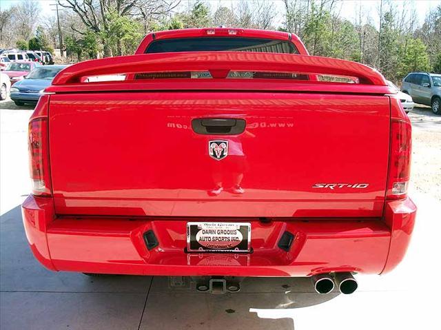 Dodge Ram Pickup 2005 photo 3