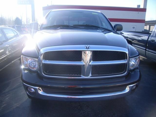 Dodge Ram Pickup 2005 photo 5