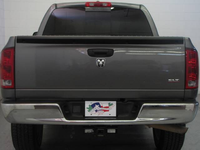 Dodge Ram Pickup 2006 photo 2