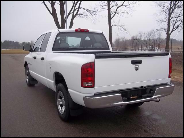 Dodge Ram Pickup 2006 photo 4