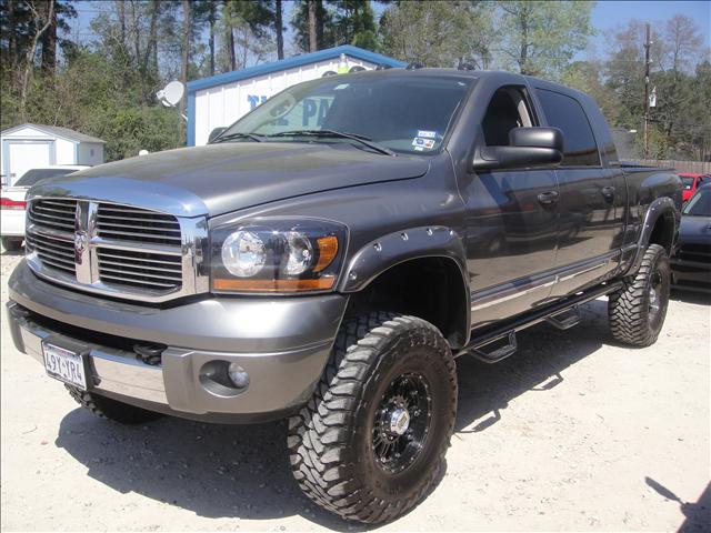 Dodge Ram Pickup 2006 photo 4