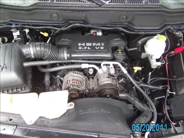 Dodge Ram Pickup 2006 photo 2