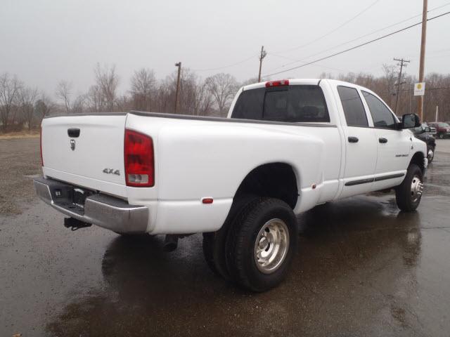 Dodge Ram Pickup 2006 photo 2