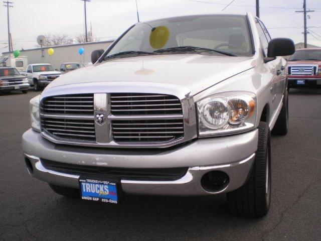 Dodge Ram Pickup 2007 photo 3