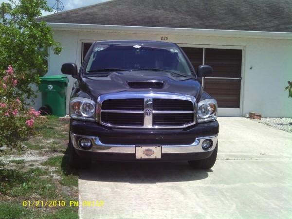 Dodge Ram Pickup 2007 photo 1