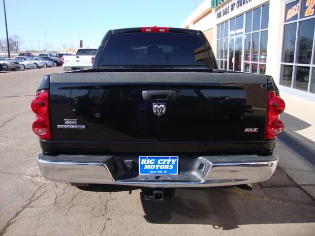 Dodge Ram Pickup 2007 photo 2
