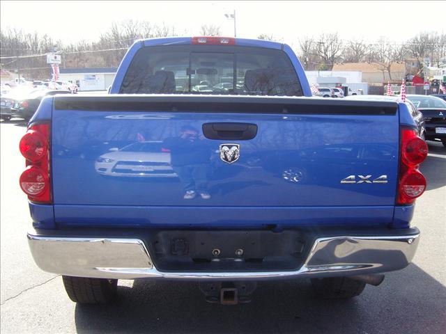 Dodge Ram Pickup 2007 photo 2
