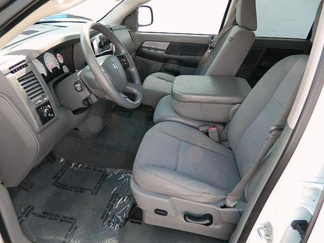 Dodge Ram Pickup 2007 photo 4