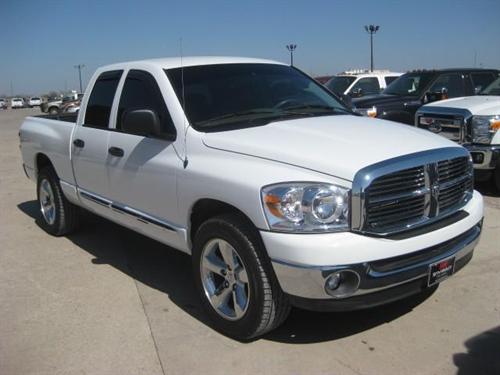 Dodge Ram Pickup 2008 photo 3