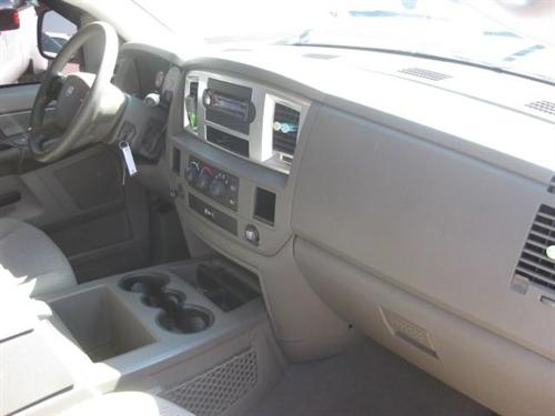 Dodge Ram Pickup 2008 photo 4