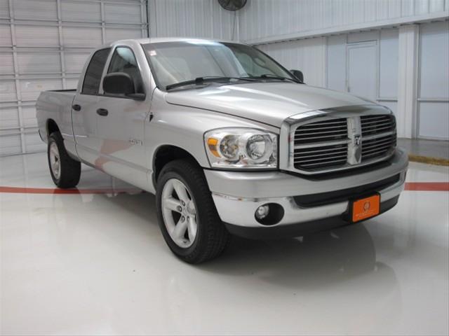 Dodge Ram Pickup 2008 photo 4