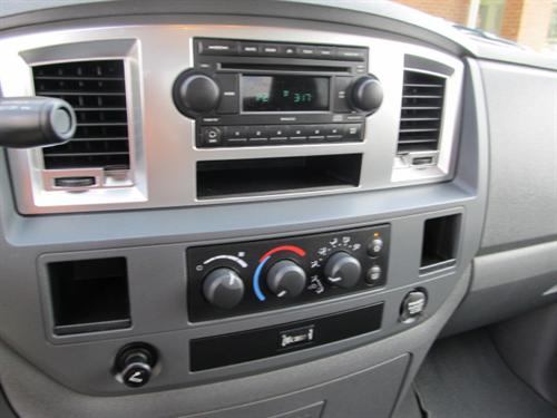 Dodge Ram Pickup 2008 photo 1