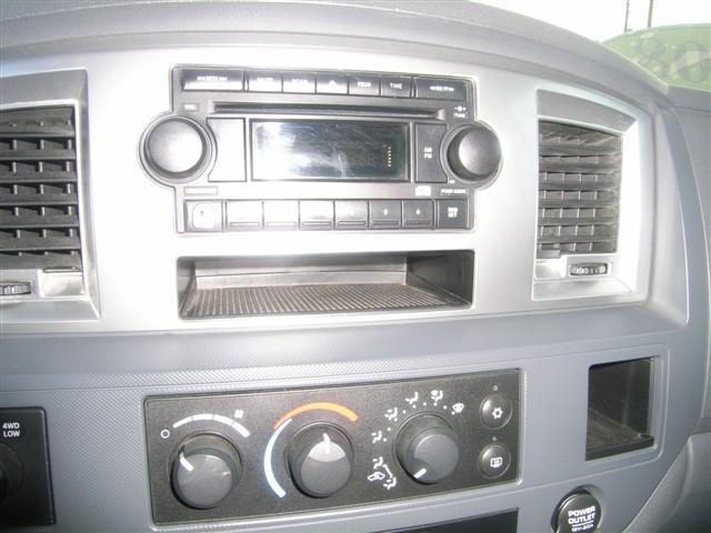Dodge Ram Pickup 2008 photo 4