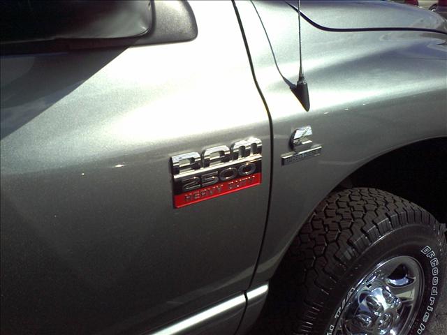 Dodge Ram Pickup 2008 photo 4