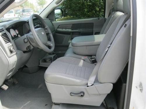 Dodge Ram Pickup 2008 photo 4