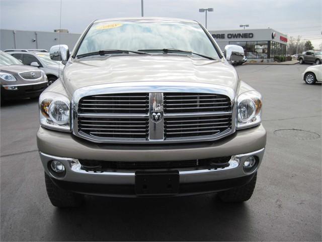 Dodge Ram Pickup 2008 photo 2
