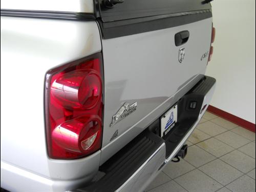 Dodge Ram Pickup 2008 photo 2