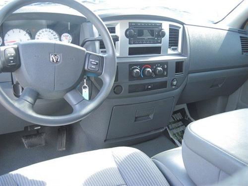 Dodge Ram Pickup 2008 photo 2