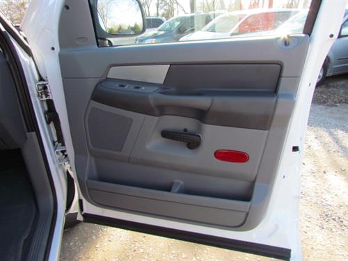 Dodge Ram Pickup 2008 photo 1