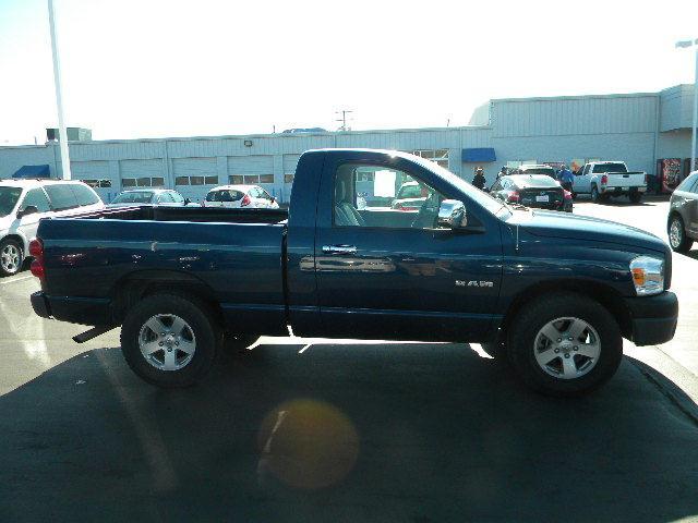 Dodge Ram Pickup 2008 photo 2
