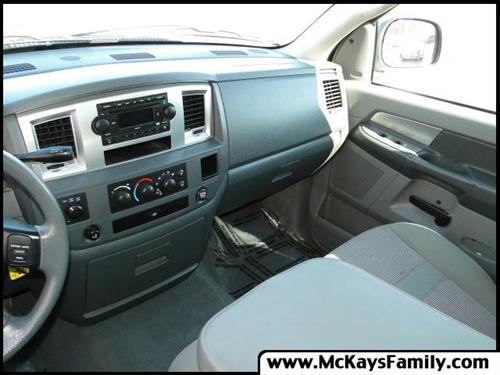 Dodge Ram Pickup 2008 photo 2