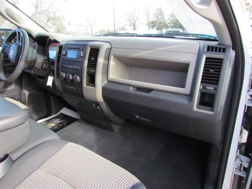 Dodge Ram Pickup 2009 photo 2