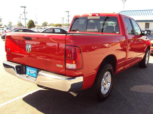Dodge Ram Pickup 2010 photo 3
