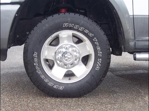 Dodge Ram Pickup 2010 photo 3