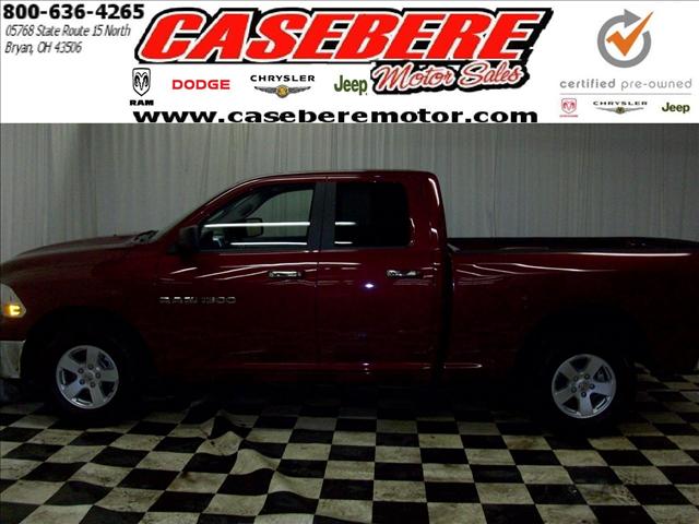 Dodge Ram Pickup 2011 photo 1